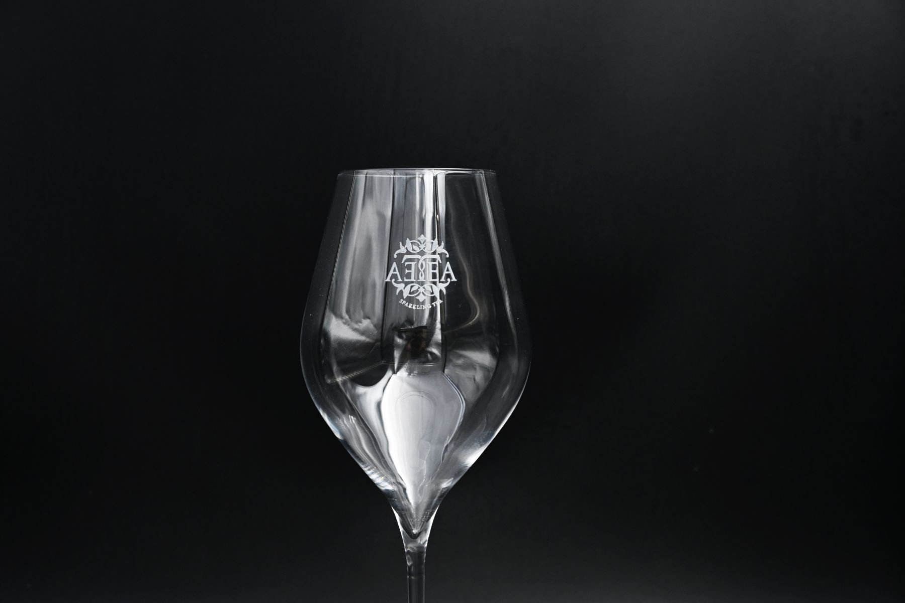 Tasting glass engraved with the AETEA logo